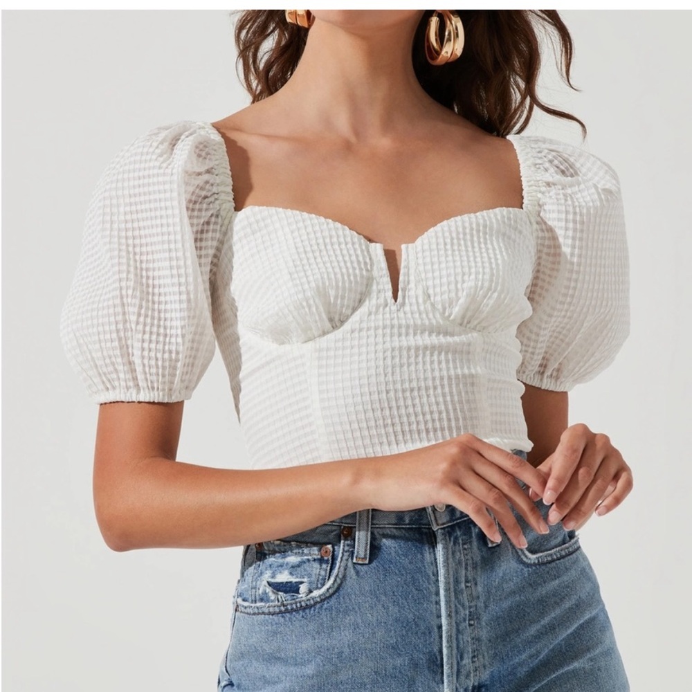 ASTR Daydreamer Top